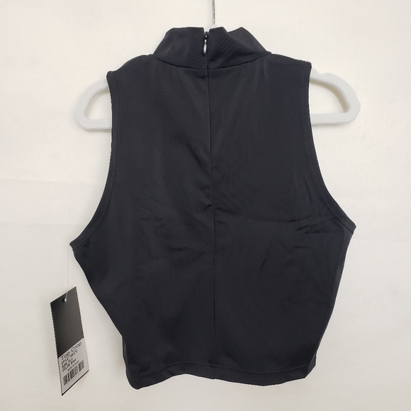 NWT Theatricals Mock Neck Dance Crop Top XLC - Picture 6 of 7